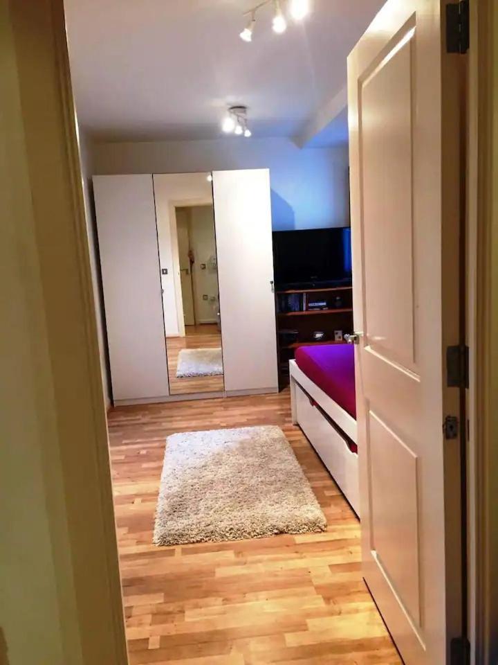 Room 1 Or 2 Ppl Near Excel, O2, Canary Wharf - London Exterior foto